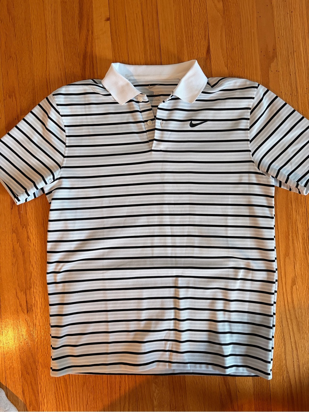Nike Men’s Golf White and Black Striped Polo - M